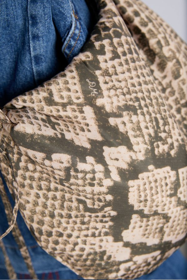 ruched kidney bag in snake print - Image 6